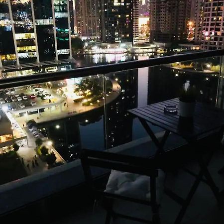 Luxury Modern Studio In Jlt With Amazing View & Rooftop Pool - Sleeps 3 ดูไบ ภายนอก รูปภาพ