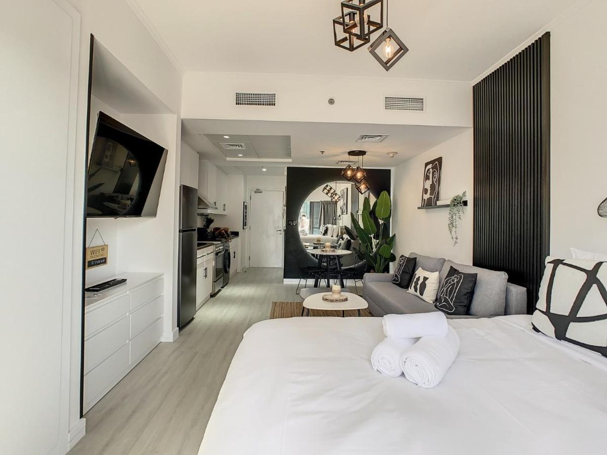 Luxury Modern Studio In Jlt With Amazing View & Rooftop Pool - Sleeps 3 ดูไบ ภายนอก รูปภาพ