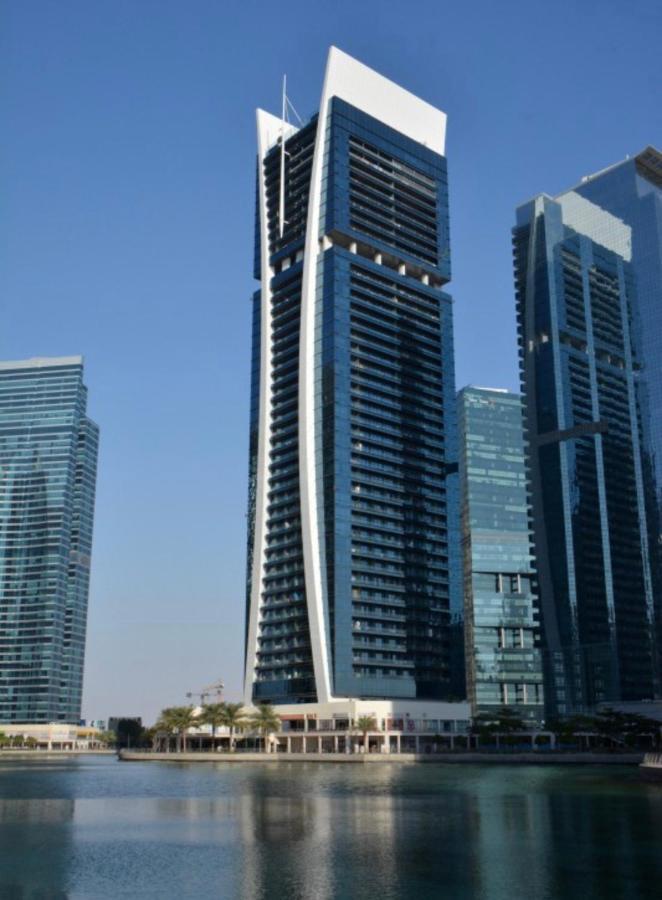 Luxury Modern Studio In Jlt With Amazing View & Rooftop Pool - Sleeps 3 ดูไบ ภายนอก รูปภาพ